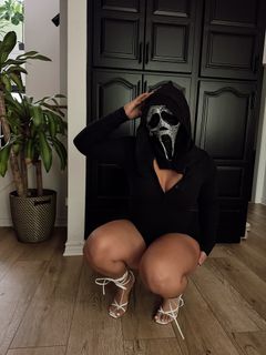 Abby Berner feet photo thumbnail