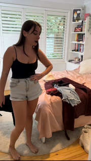 Abby Boom feet photo thumbnail