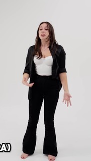 Abby Boom feet photo thumbnail