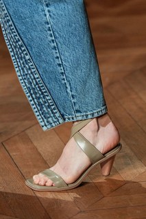 Abby Champion feet photo 18