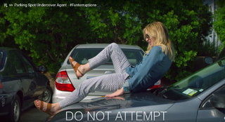 Abby Elliott feet photo thumbnail