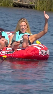 Abby Hornacek feet photo 12