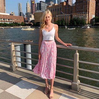 Abby Hornacek feet photo 15