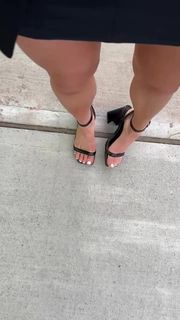 Abby Labar feet photo 17