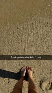 Abby Rao feet photo 10