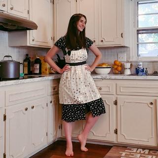 Abby Shapiro feet photo thumbnail