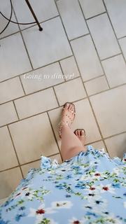 Abby Shapiro feet photo thumbnail