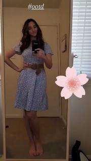 Abby Shapiro feet photo thumbnail