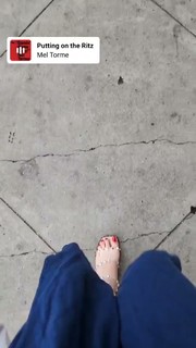Abby Shapiro feet photo thumbnail