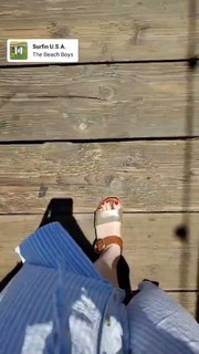 Abby Shapiro feet photo thumbnail