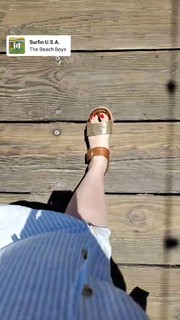 Abby Shapiro feet photo thumbnail