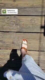 Abby Shapiro feet photo thumbnail