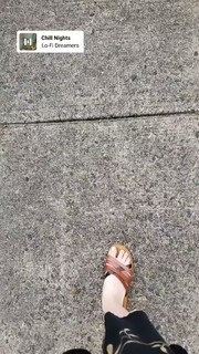 Abby Shapiro feet photo thumbnail