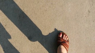 Abby Shapiro feet photo thumbnail