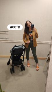 Abby Shapiro feet photo thumbnail