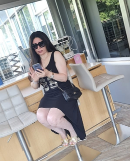 Abeer Sabry feet photo thumbnail