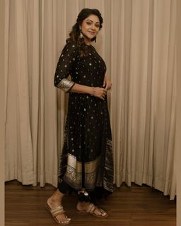 Abhirami feet photo 3
