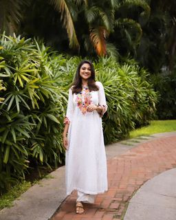 Abhirami feet photo 20