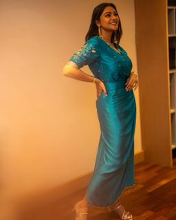 Abhirami feet photo 11