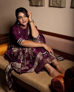 Abhirami feet photo 8