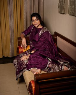Abhirami feet photo 5