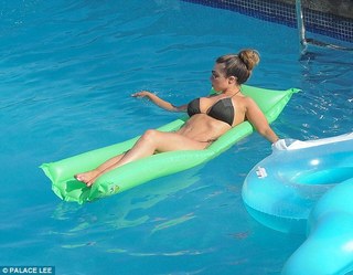 Abigail Clarke feet photo 16