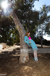Abigail Cowen feet photo thumbnail
