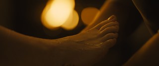Abigail Cowen feet photo thumbnail