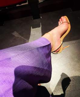 Abigail Hawk feet photo 4