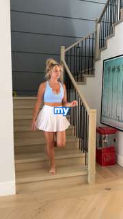 Abigail Lutz feet photo thumbnail