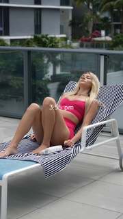 Abigail Lutz feet photo thumbnail