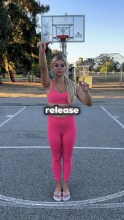 Abigail Lutz feet photo 20