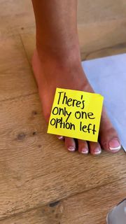 Abigail Lutz feet photo 13