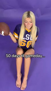 Abigail Lutz feet photo 6