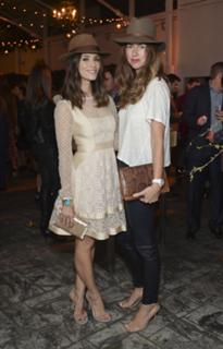 Abigail Spencer feet photo thumbnail