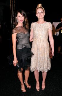 Abigail Spencer feet photo thumbnail