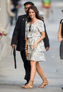Abigail Spencer feet photo thumbnail