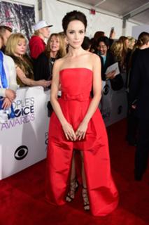 Abigail Spencer feet photo thumbnail