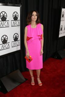 Abigail Spencer feet photo thumbnail