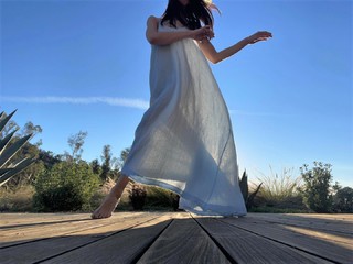 Abigail Spencer feet photo thumbnail