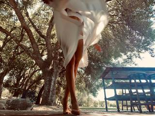 Abigail Spencer feet photo thumbnail