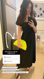 Abigail Spencer feet photo thumbnail