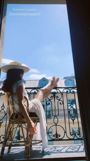 Abigail Spencer feet photo thumbnail