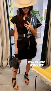 Abigail Spencer feet photo thumbnail