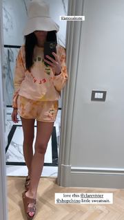 Abigail Spencer feet photo thumbnail