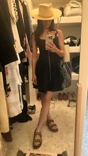 Abigail Spencer feet photo thumbnail