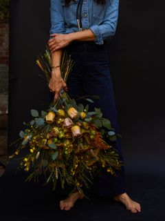 Abigail Spencer feet photo thumbnail