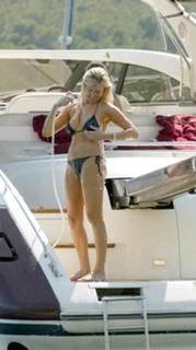 Abigail Titmuss feet photo thumbnail