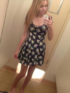Acacia Brinley feet photo 1