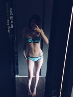 Acacia Brinley feet photo 14